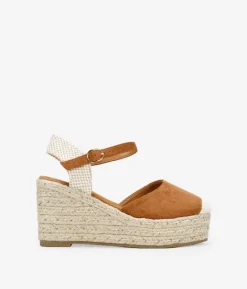 Sale Bosanova Alpargatas marrones con pulsera y suela de esparto