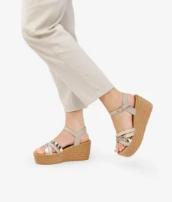 Clearance Bosanova Sandalias beige con plataforma efecto esparto