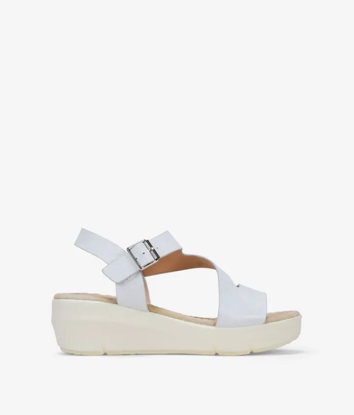 New Bosanova Sandalias de cuña plateadas con hebilla