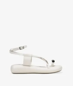 Clearance Bosanova Sandalias de dedo beige con anillo metálico y platforma
