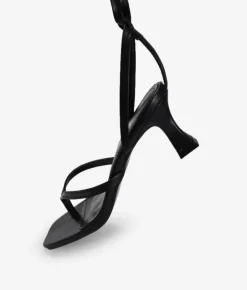 Clearance Bosanova Sandalias negras con cuerdas